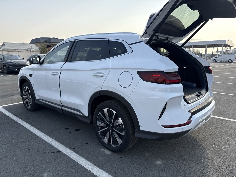 BYD SONG CHAMPION SMART в наличии энг арзон нархда