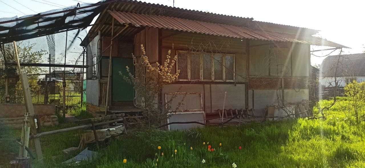 Продаётся дача 6,9 соток, в Янгиюльском районе. 16000у.е