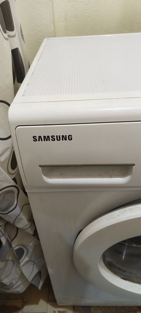 Продается стиральная машина Samsung