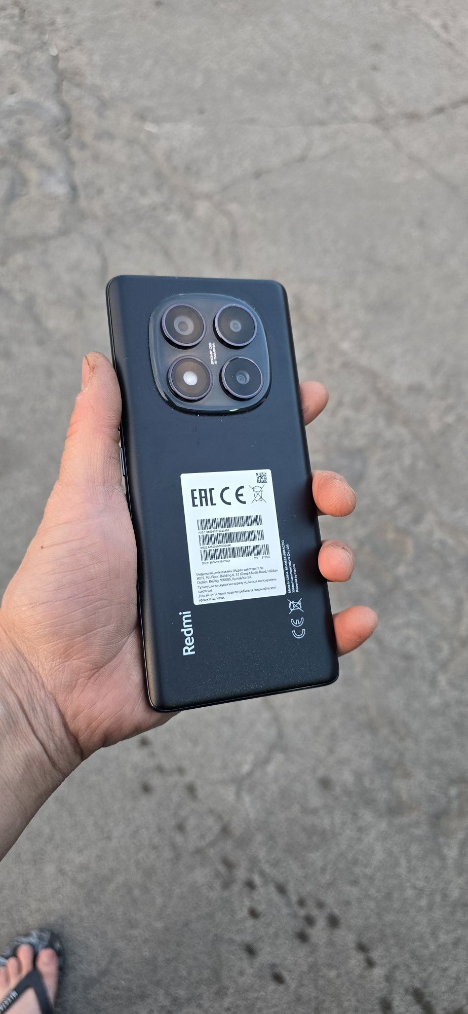 Redmi note 14 pro 12.512tali sotiladi bir oyli telfon 260$