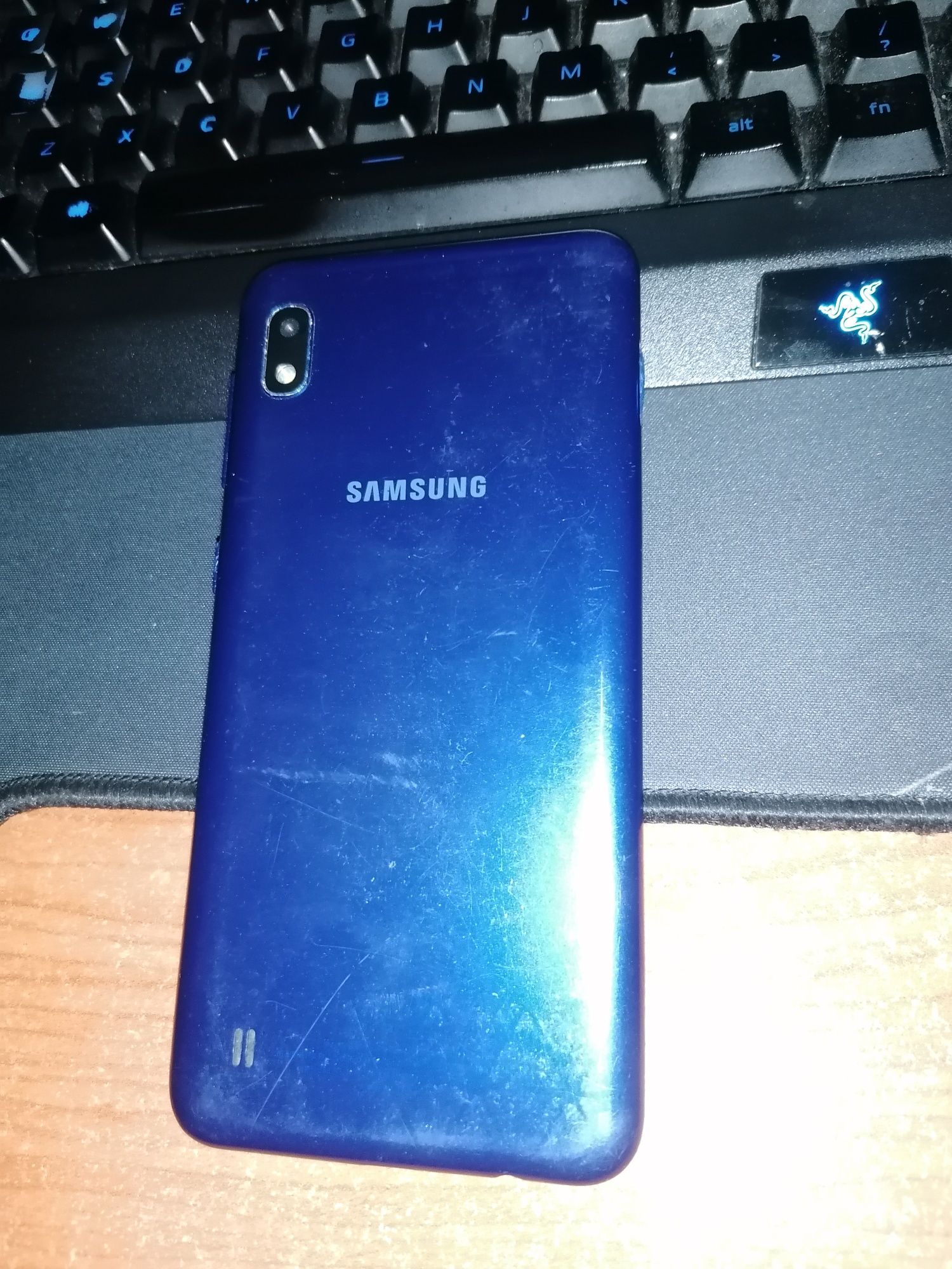 Xiaomi redmi note 6 pro și Samsung a10