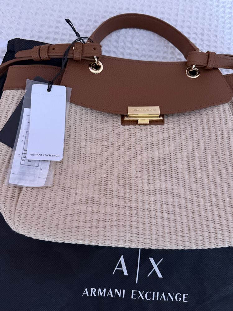 Лятна чанта Armani Exchange