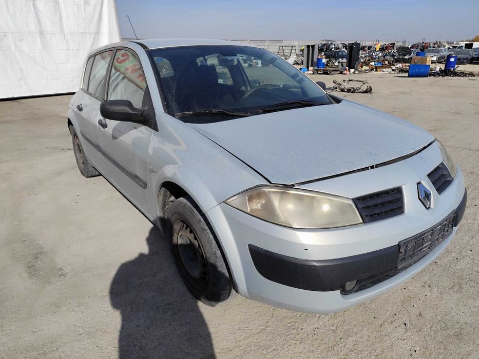 Renault Megane 1.9DCI - 120k.s - 20003г. на части