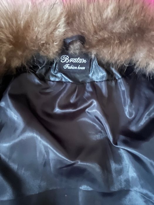 Дамски елек Bratan с яка от естествен косъм