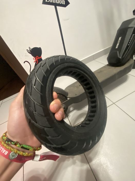 Trotineta electrica mi4 pro gen2 aproape noua + cauciuc nou