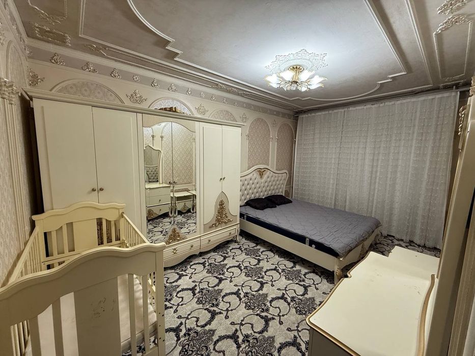 Taqachida uy sotiladi