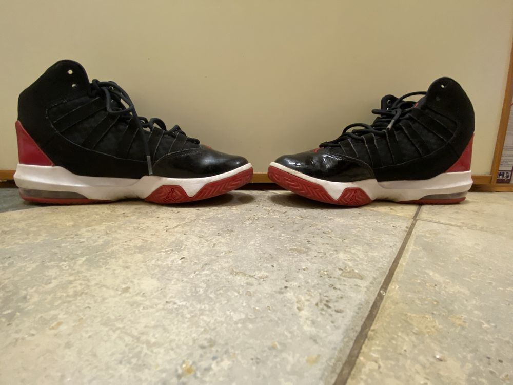 Jordan max aura bred (gs) kids