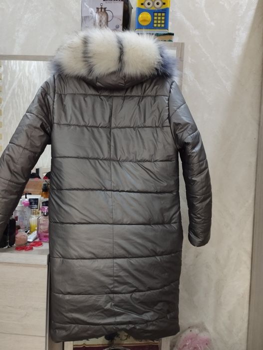 Женский пуховик.