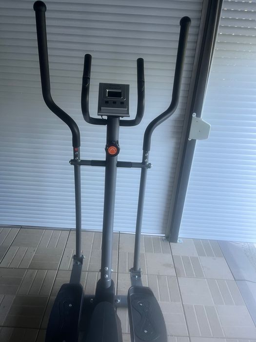 Bicicletă eliptică kondition Bell 7800 cu afișaj electronic