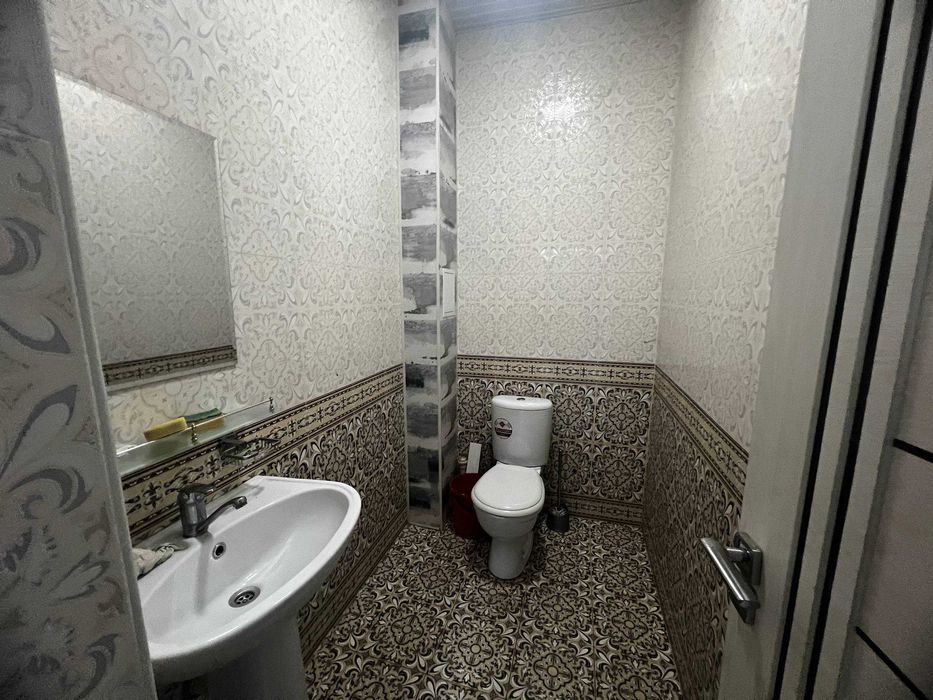 Срочная продажа! Помещение в центре с доходом до 2000 $ в месяц (55)