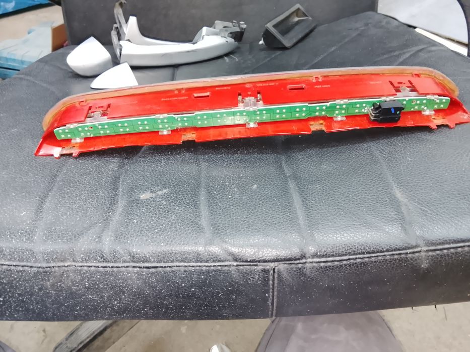 Трети стоп за Passat 6 комби