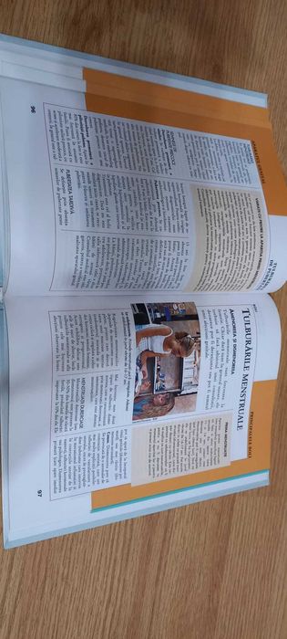 Carte Educationala Larousse