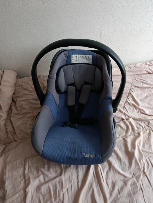 Продам автолюльку