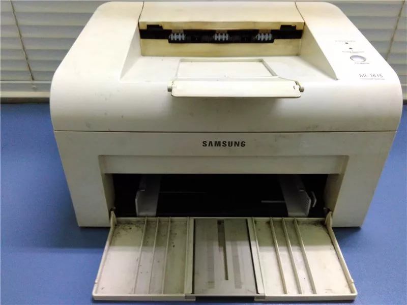 Принтер Samsung ml 1615