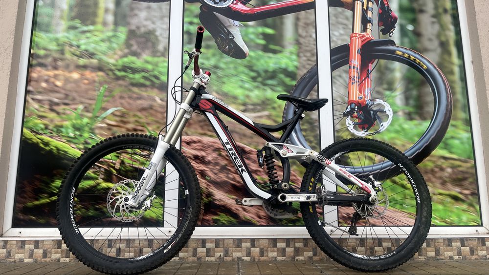 Trek session 88/26/L/Downhill/Мекица