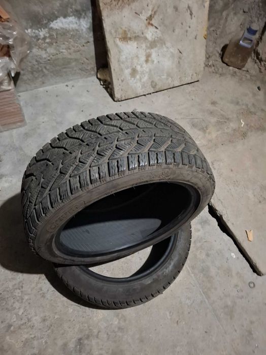 Продавам гуми 215/45/17