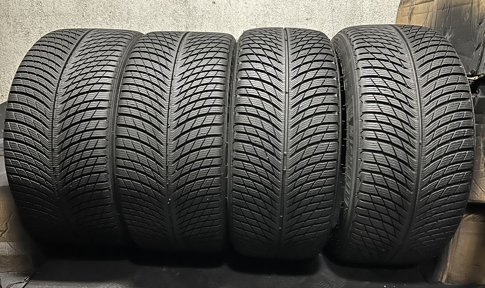 като Нови 265/40/20 и 295/35/20 MICHELIN