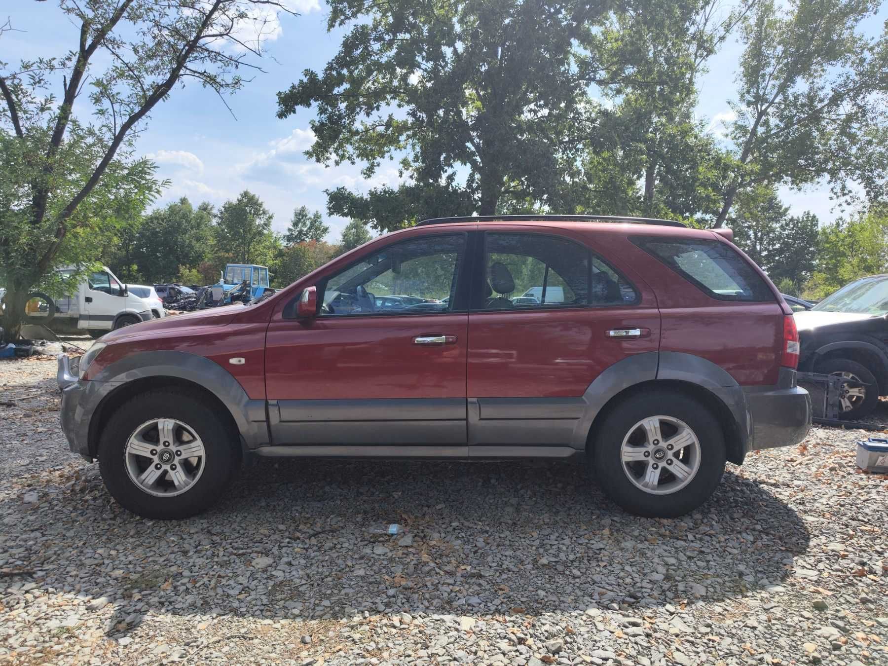 Kia Sorento 2.5 дизел 140кс на части КИА Соренто