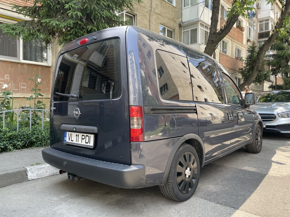Opel Combo 1.4 benzina 2007