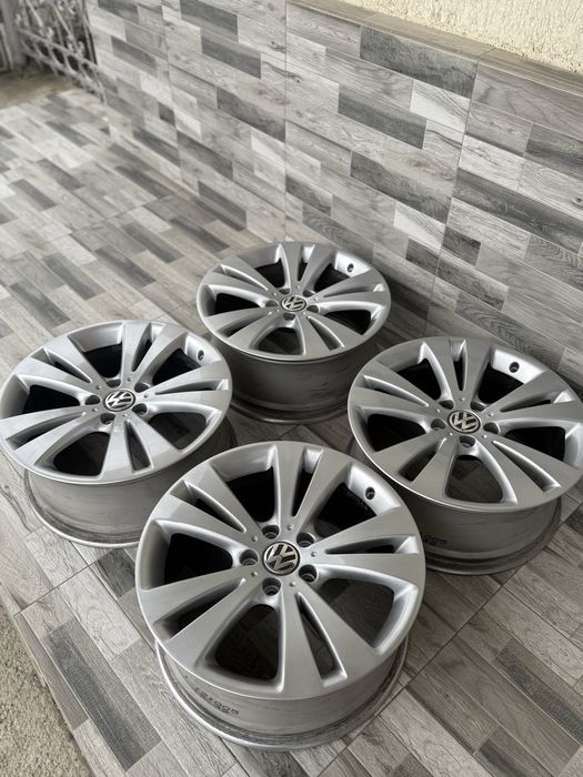 Jante Chicago Volkwagen Golf Passat R18 5X112