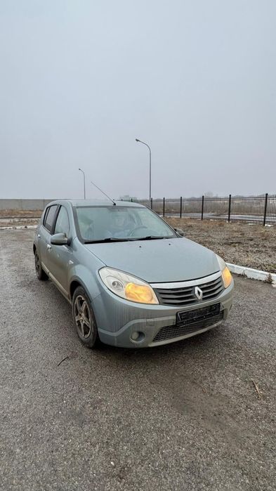 Ренаулт Сандеро АКПП 2011