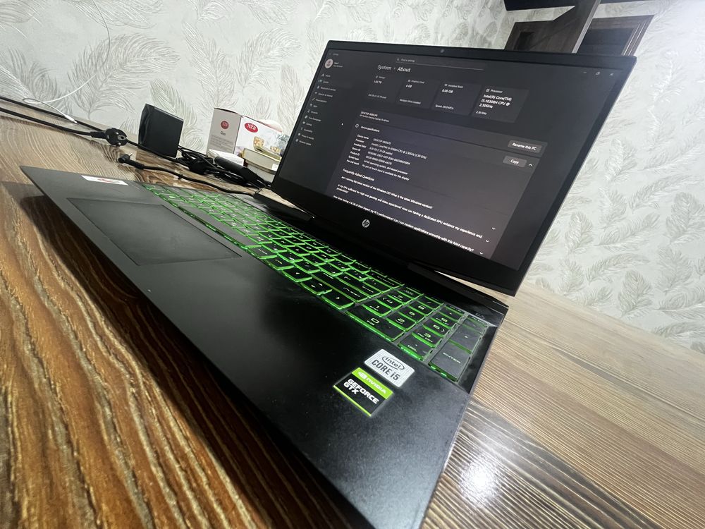 HP Pavilion Gaming 15 (Игровой ноутбук)