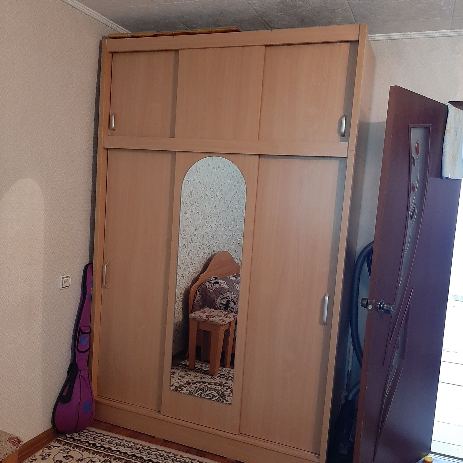 Срочно продам шкаф купе с антрисолом