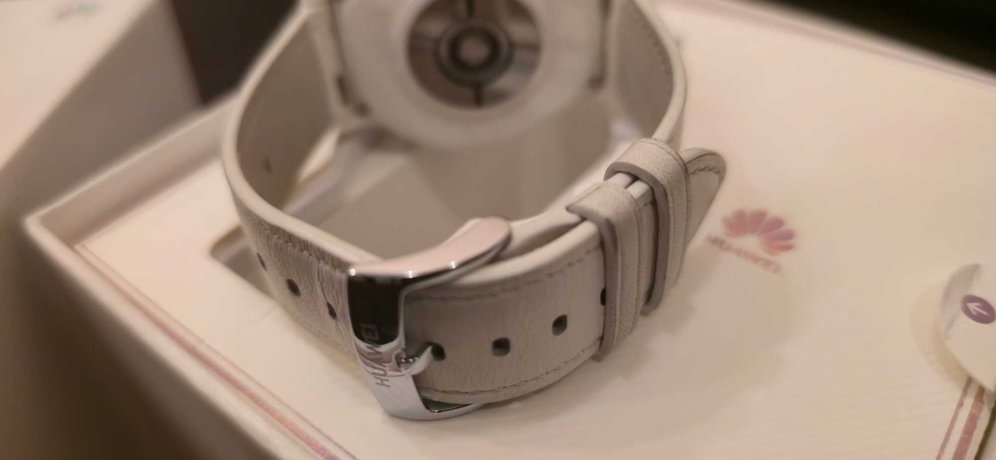 Huawei watch GT3 pro ceramic