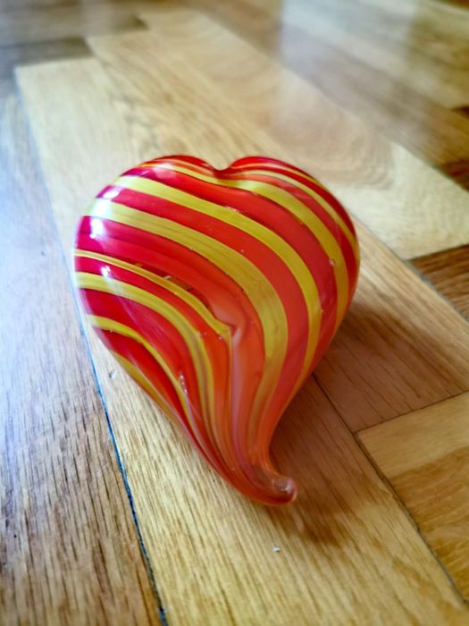 Сърце от муранско стъкло фигура италианско художествено стъкло