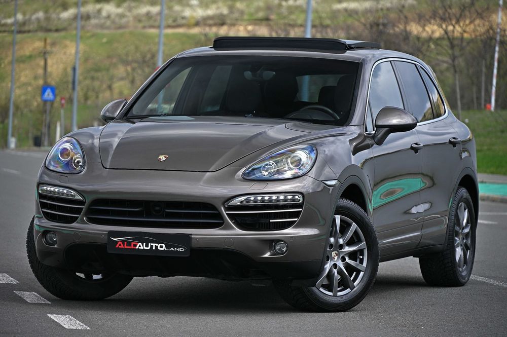 Porsche Cayenne Xenon * Trapa * Clima * Ventilatie scaune * ACC * Keyless * Navi