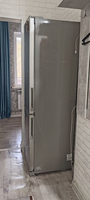 LG- GA B409QA двухкамерный холодильник