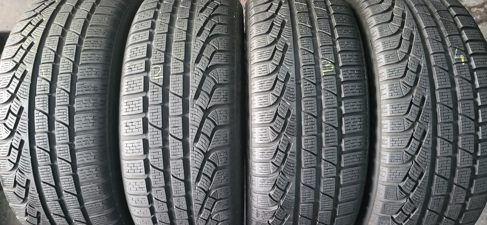 4 anvelope 235 45 18 pirelli winter 2019-2017 7,5 mm