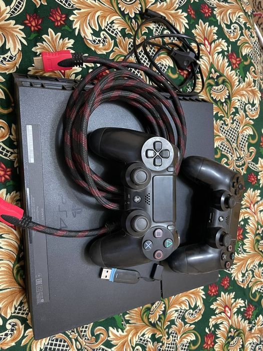 Playtation 4 sotiladi
