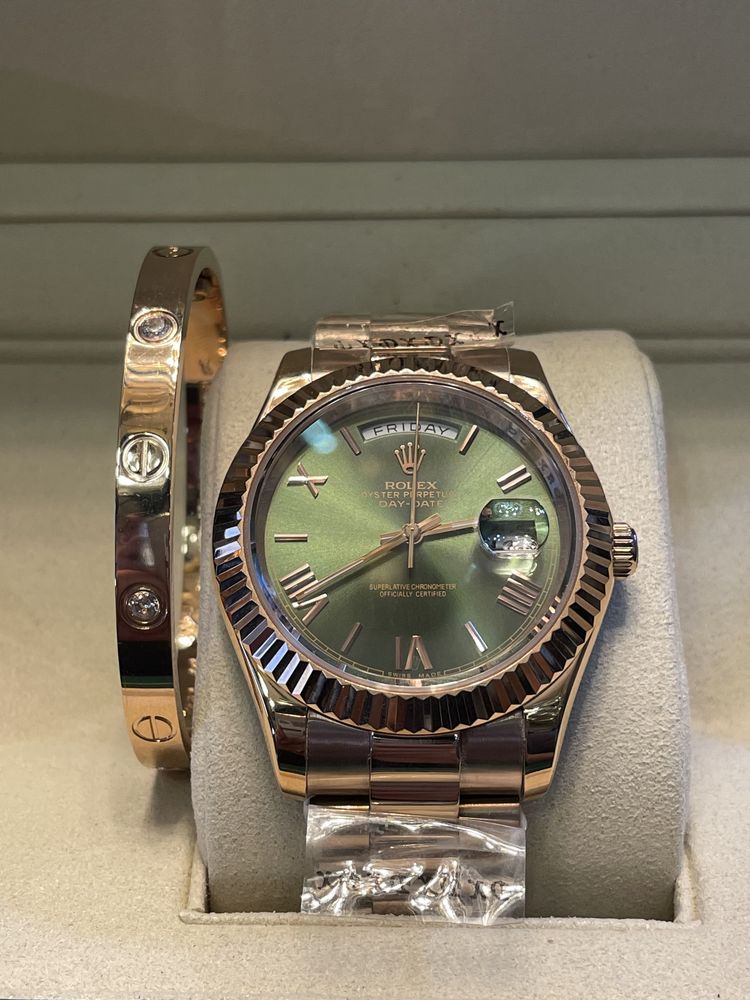 Rolex Day-Data 40 mm Rose Gold Green dial