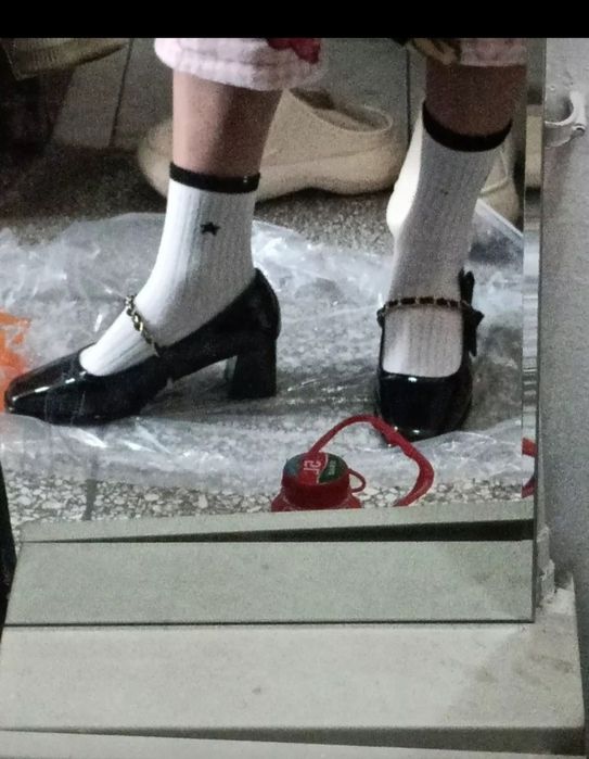 Обувь на каблучке