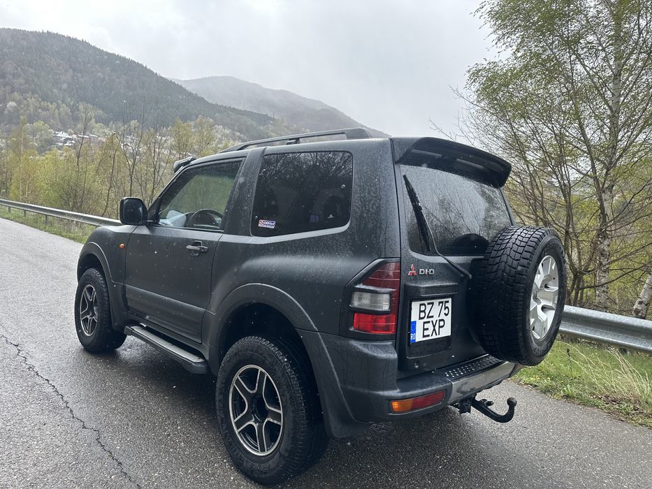 Vand Mitsubishi Pajero Mk3 3.2 diesel AUTOUTILITARA