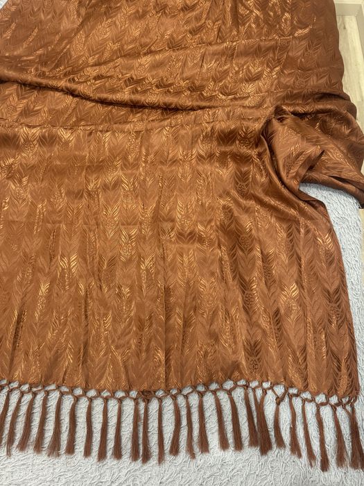 Продам Шторы 4000 тенге за 2 штуки