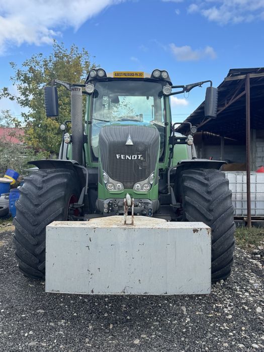 Tractor Fendt Vario 282 + disc