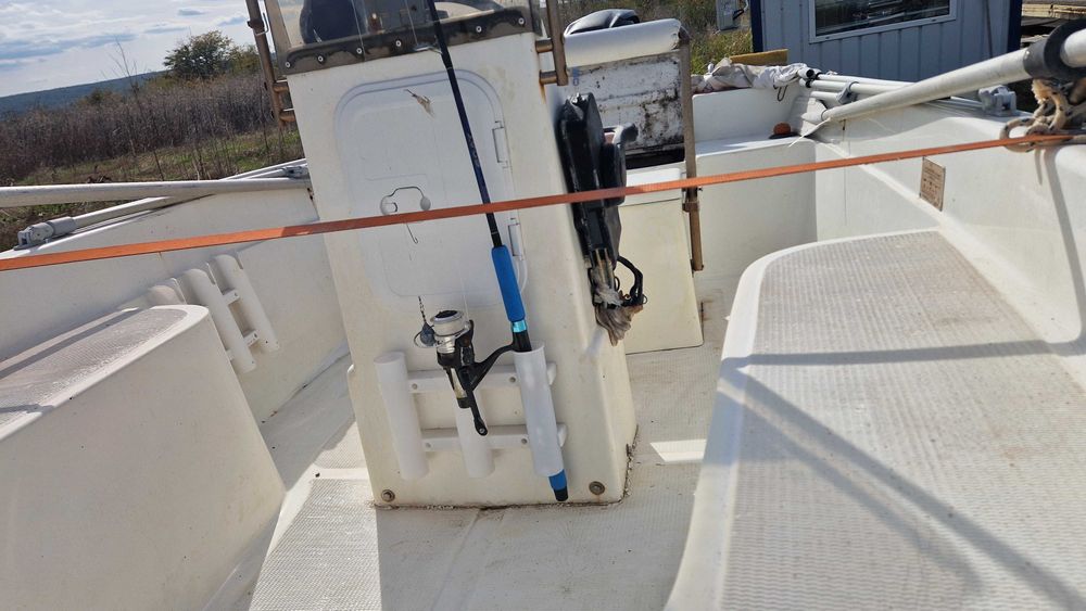 Лодка Леванти 440