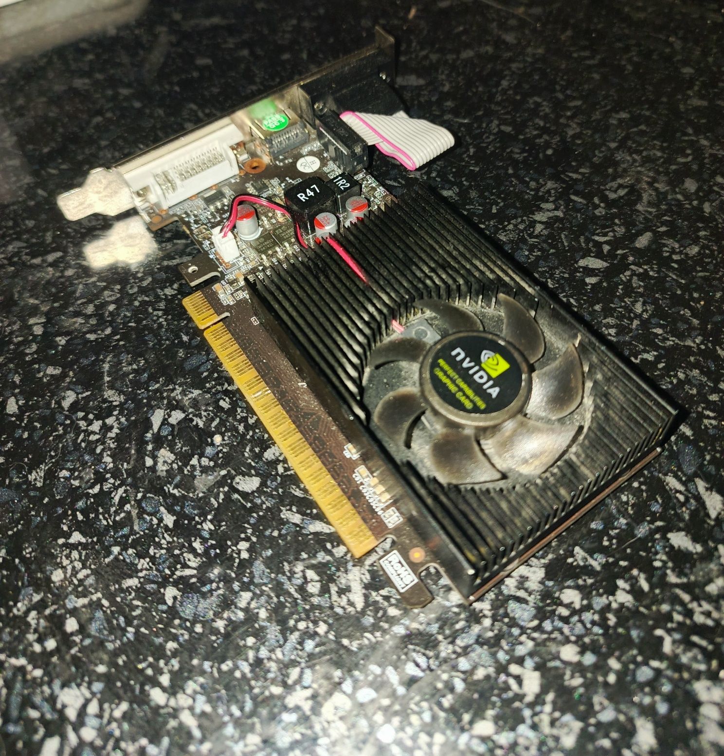 GT730 2gb в хорошем состоянии