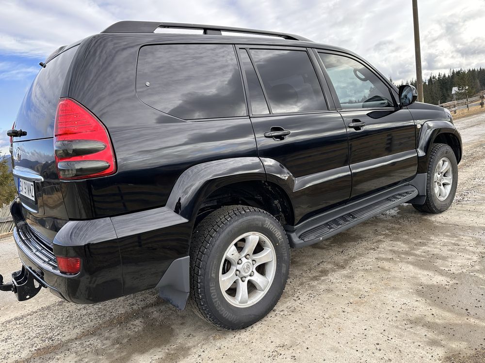 Toyota Land Cruiser J120 2008