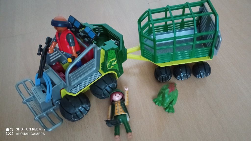 Playmobile-динозаври/ветеринарна клиника/лодка и др.