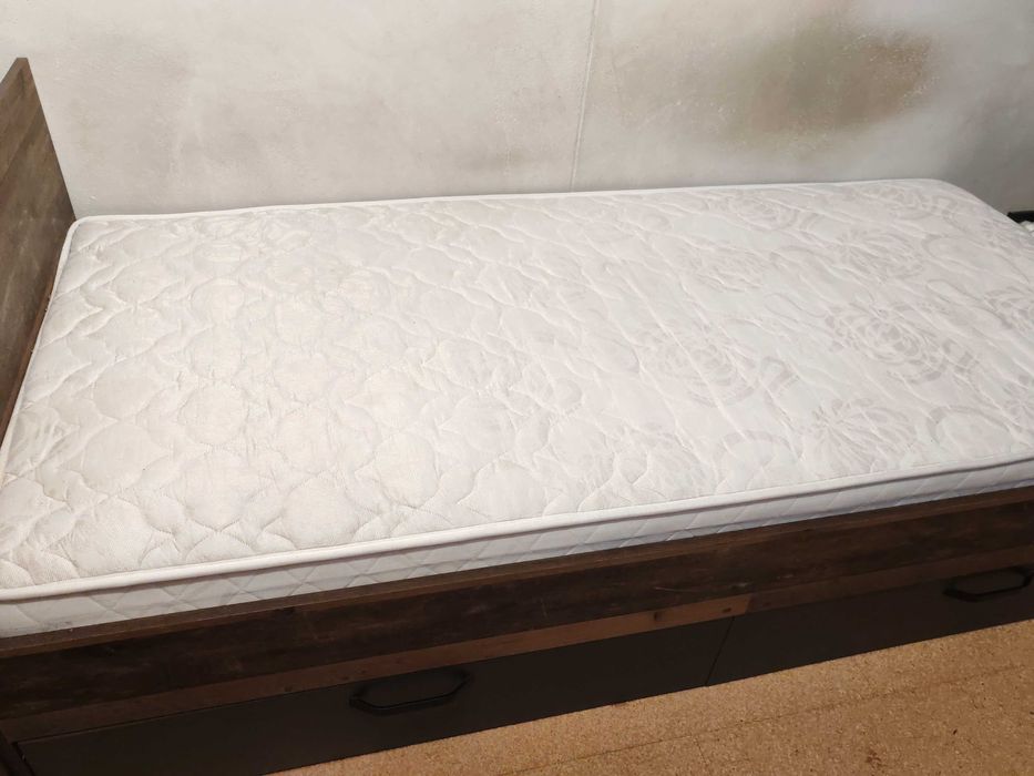 Два броя Единично Легло 200/99