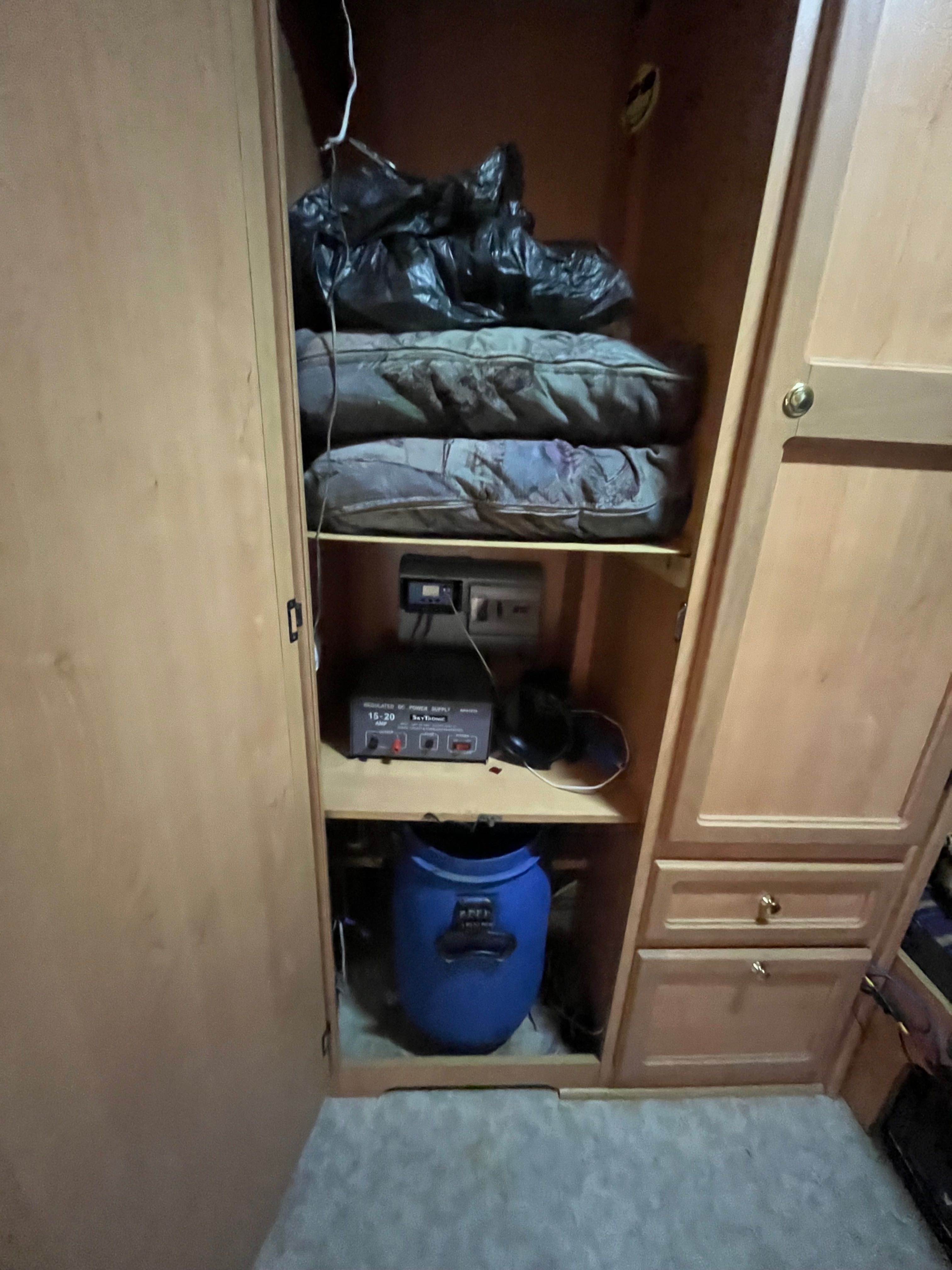Продавам каравана Аби Ауард Дейстар