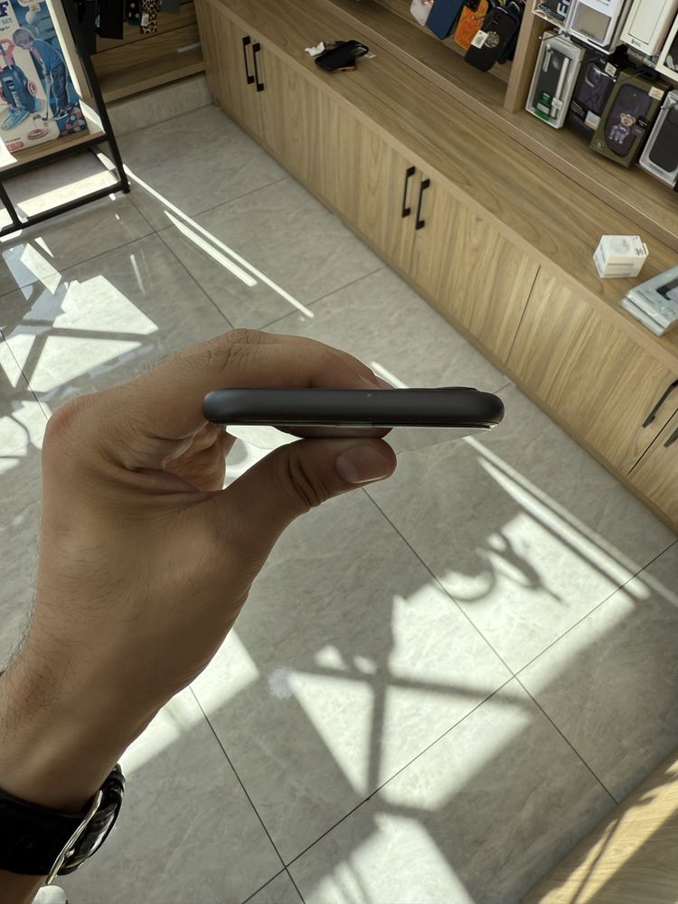Iphone 11 128gb 81 йомкость