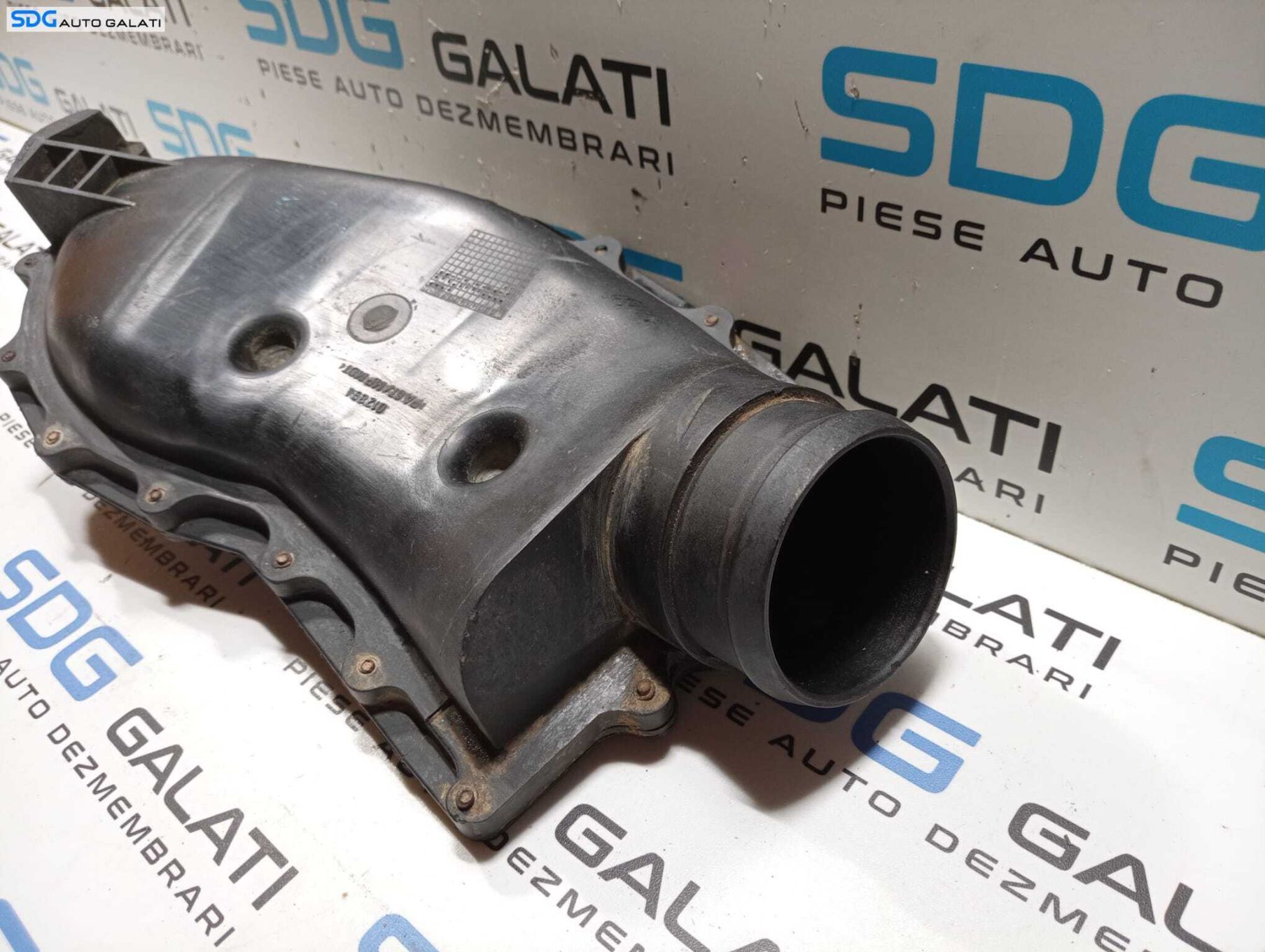 Tub Tubulatura Aer Radiator Intercooler Volkswagen Golf 4 1.9 TDI 1998 - 2006 Cod 1J0145762L [M4467]