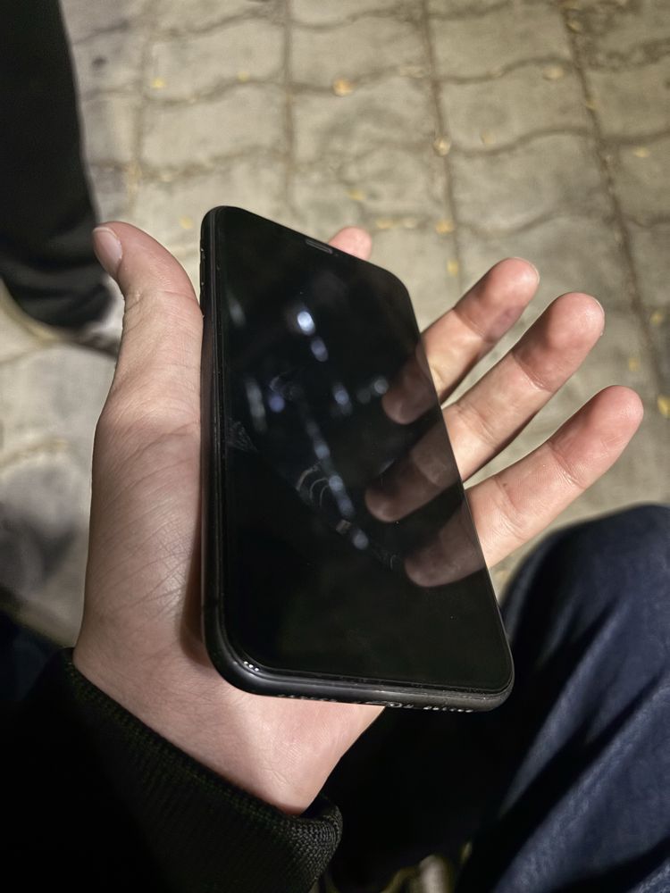 Iphone11в идеалее прям срочно
