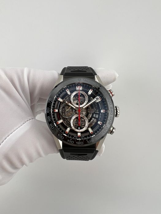 TAG Heuer Carrera