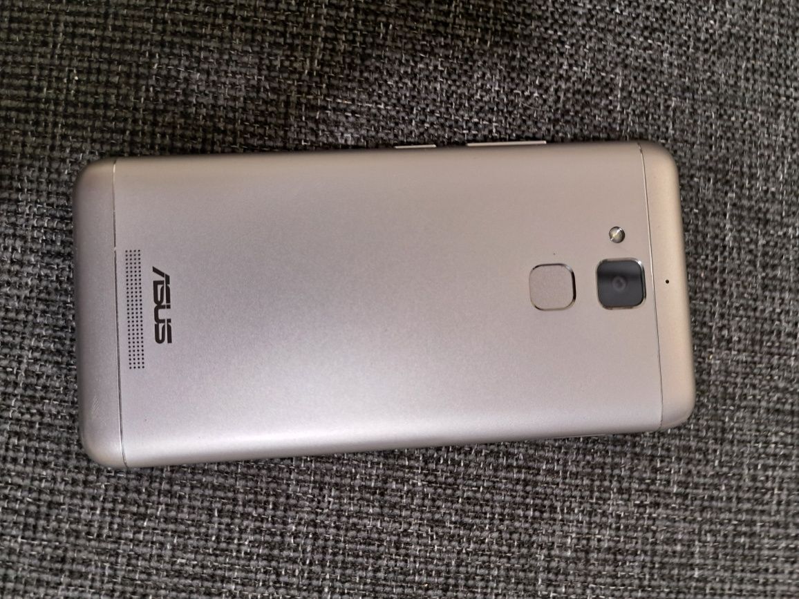 Asus Zenfone 3 Max