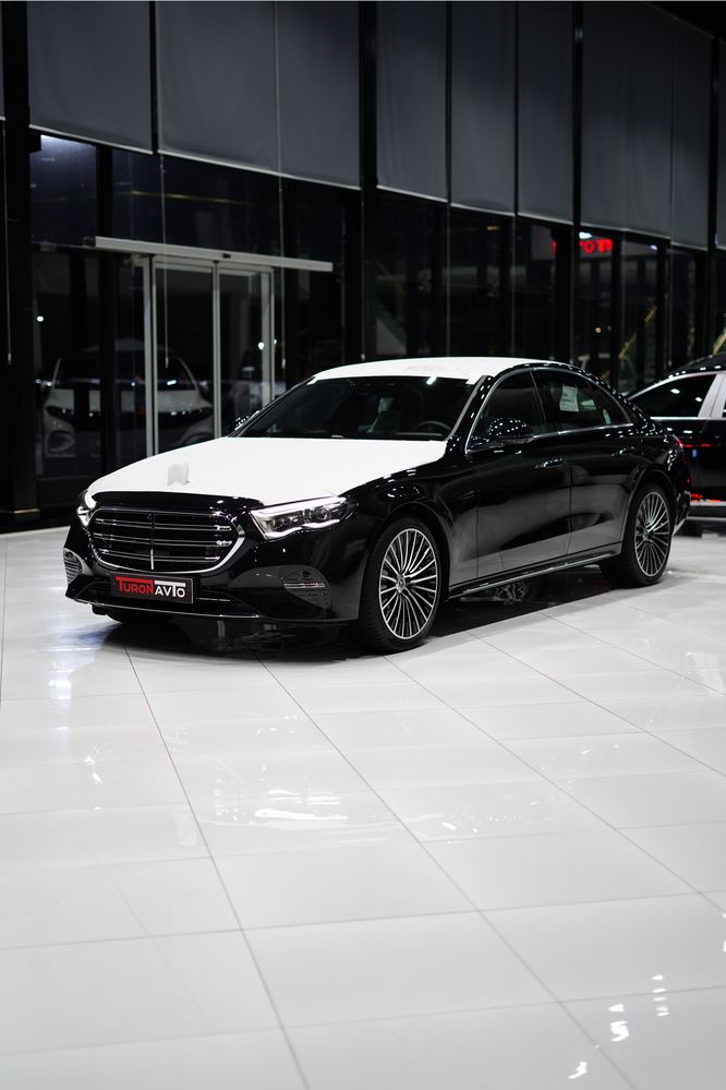 Mercedes Benz W214 E300
